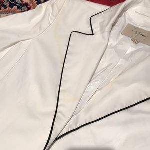 Resell of Burberry blazer jacket